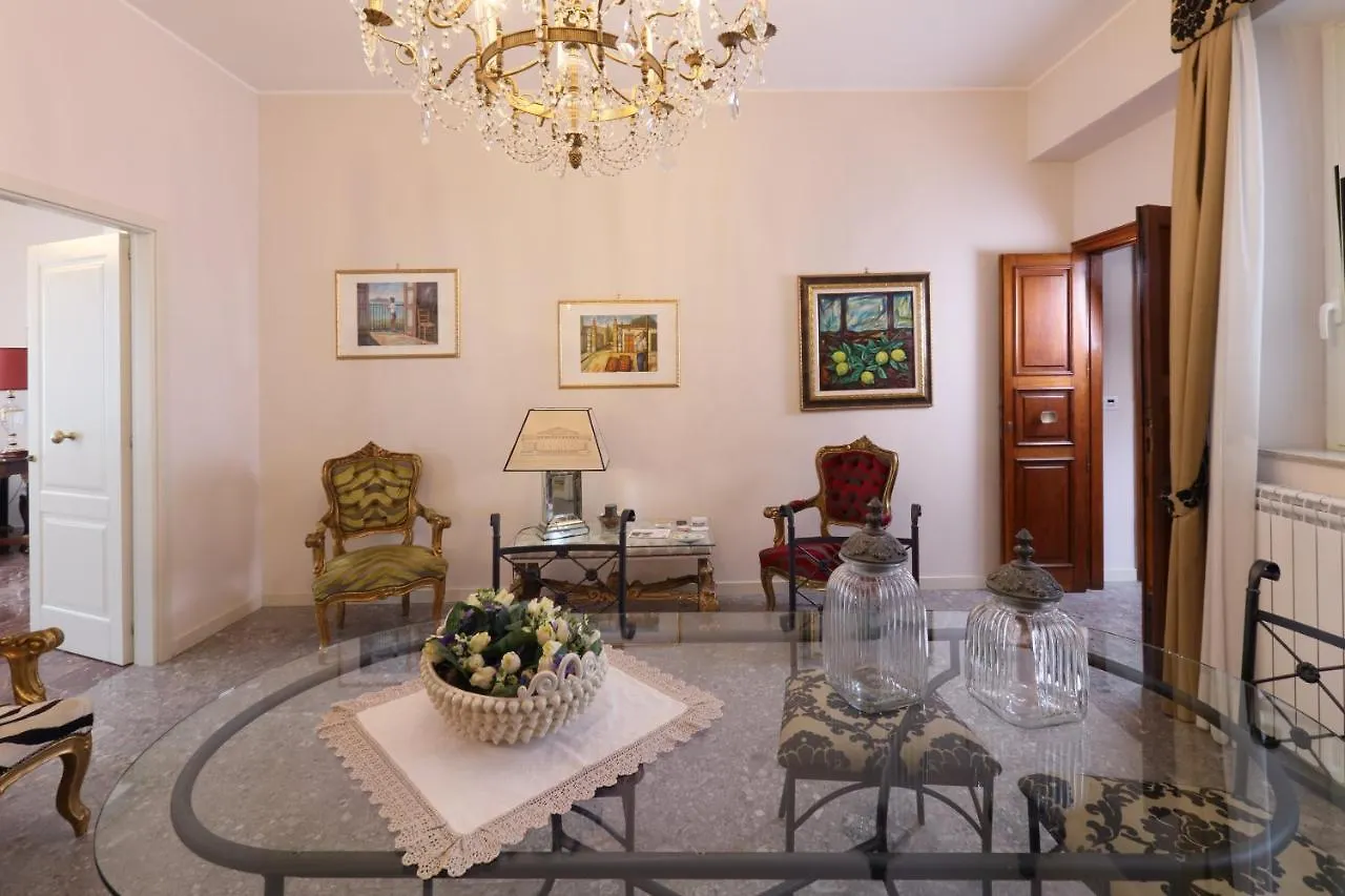 Konukevi Porta Di Mezzo Luxury Suites & Rooms Taormina